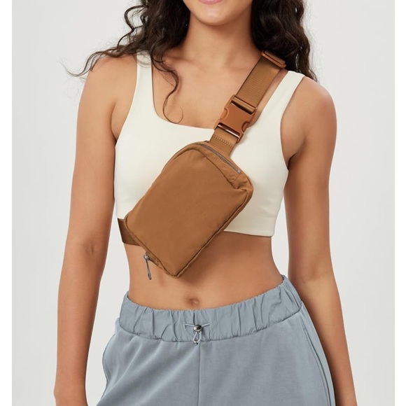 ODODOS Unisex Mini Belt Bag in Camel - Picture 3 of 6